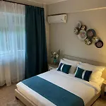 Konukevi Aquamarine 4*