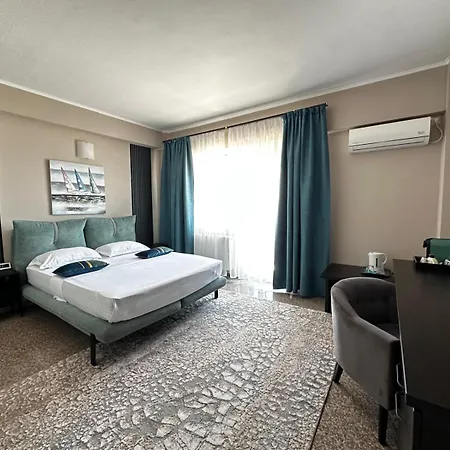 Aquamarine 4* 데포리노드